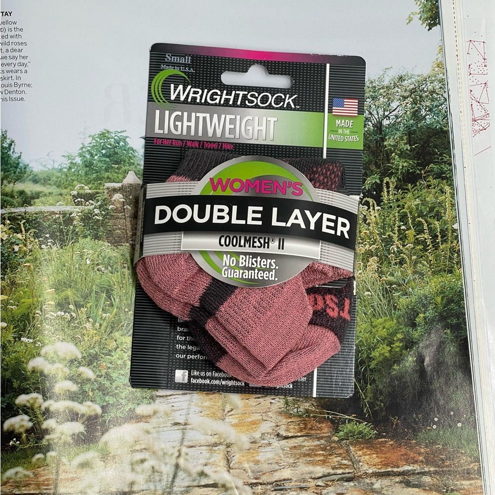 NWT WRIGHTSOCK COOLMESH II CUSHION TAB ANTI BLISTER SYSTEM Socks